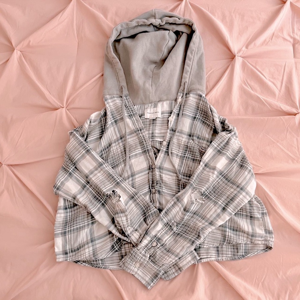 Grey cropped flannel hoodie from American Eagle